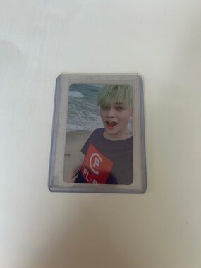 K-Pop Idol Photocard in Clear Sleeve - Black & Red